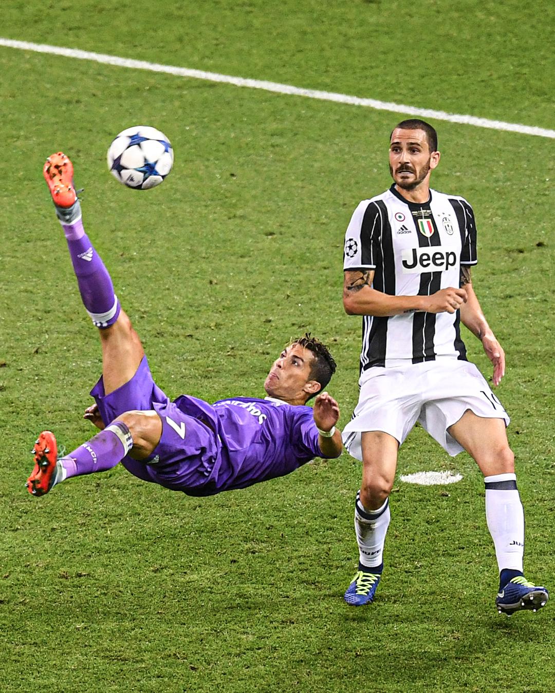 中场大师接受采访金句不断刷屏（中场大师专访金句频出刷爆全网）