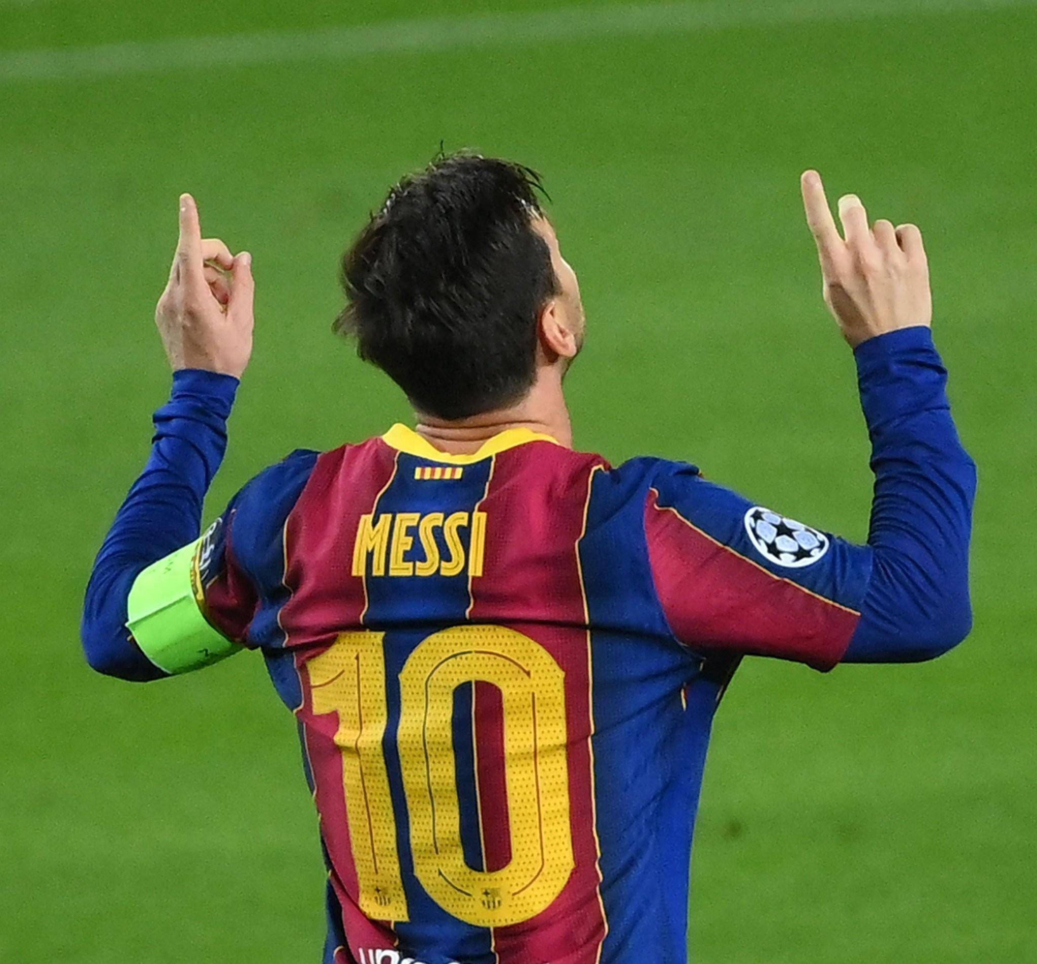 巴萨生死战来袭，法兰克福隐藏致命危机！（巴萨生死战将至，法兰克福暗藏致命隐患）