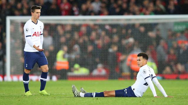 客场对阵亚美尼亚，葡萄牙进了五个，罗哥梅开二度。...（葡萄牙客场轰入5球击败亚美尼亚，罗哥梅开二度）